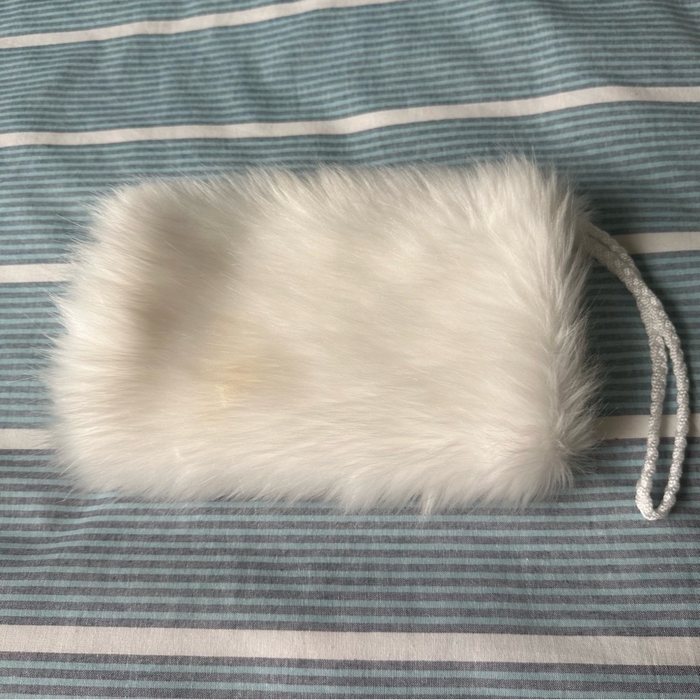 White Faux Fur Hand Muff - Picture 2 of 7